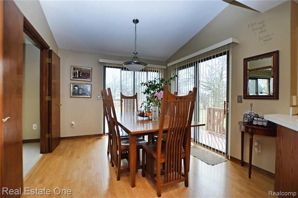 31210 Claymore Road Farmington Hills, MI 48331 - Photo 8 of 21