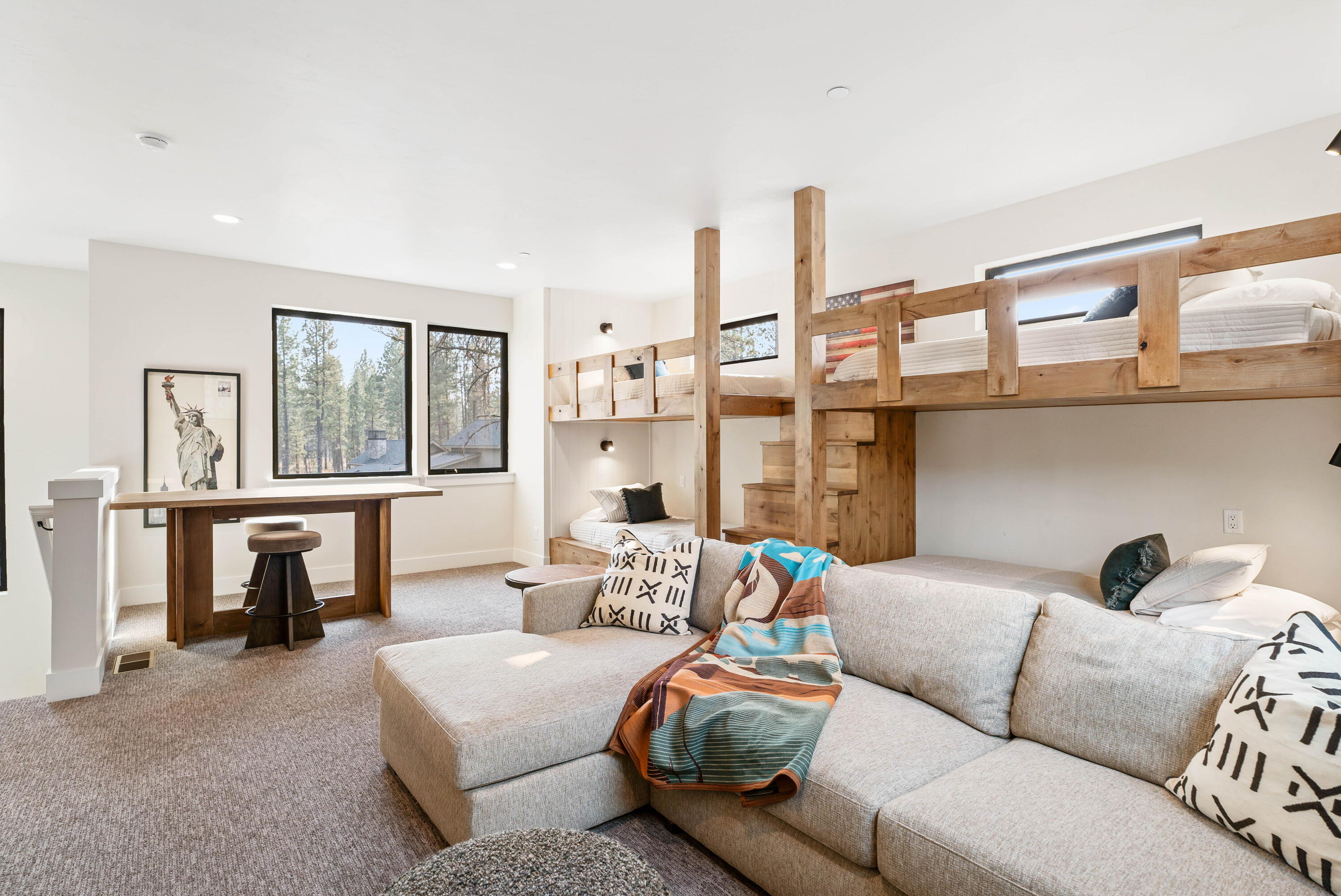 18184 Forestbrook Loop, Unit 7 Bend, OR 97707 - Photo 15 of 53 25-Bunk Room