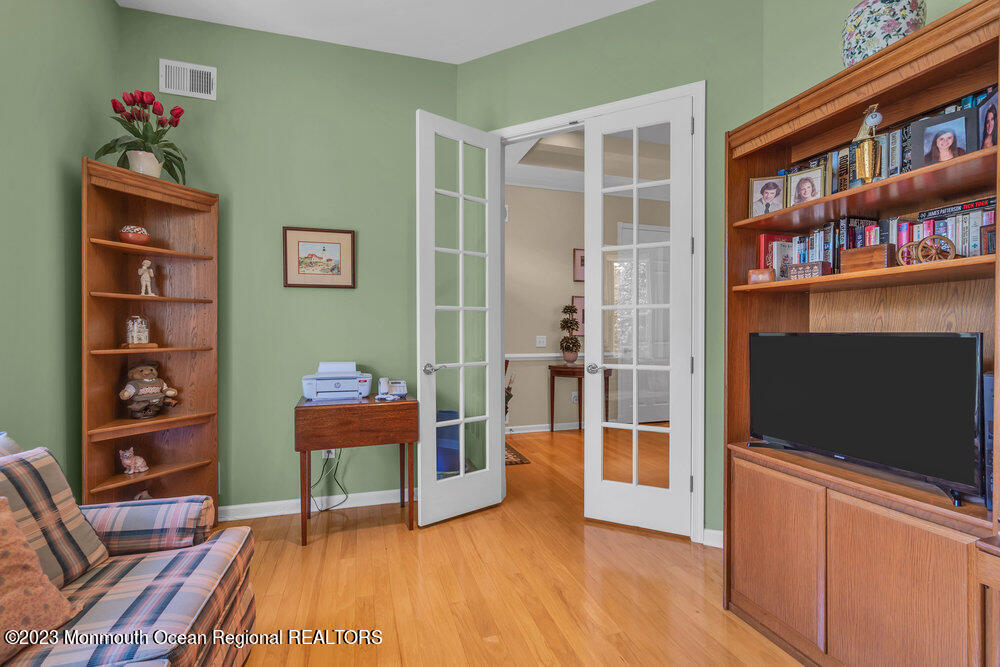 5 Crooked Stick Road Jackson, NJ 08527 - Photo 14 of 67 060_dsc03566