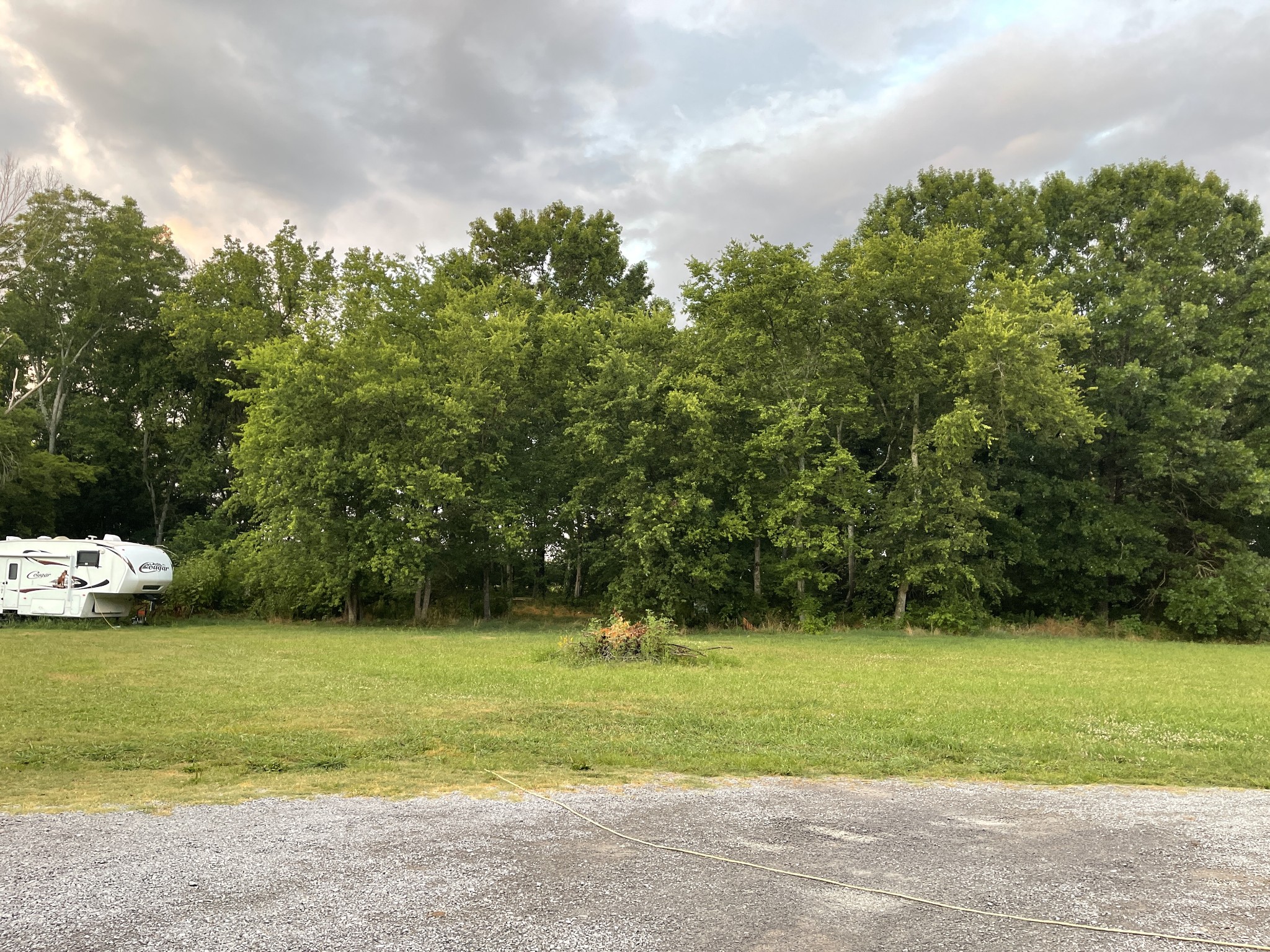 997 Longview Road Shelbyville, TN 37160 - Photo 5 of 12 Gallery Image 5