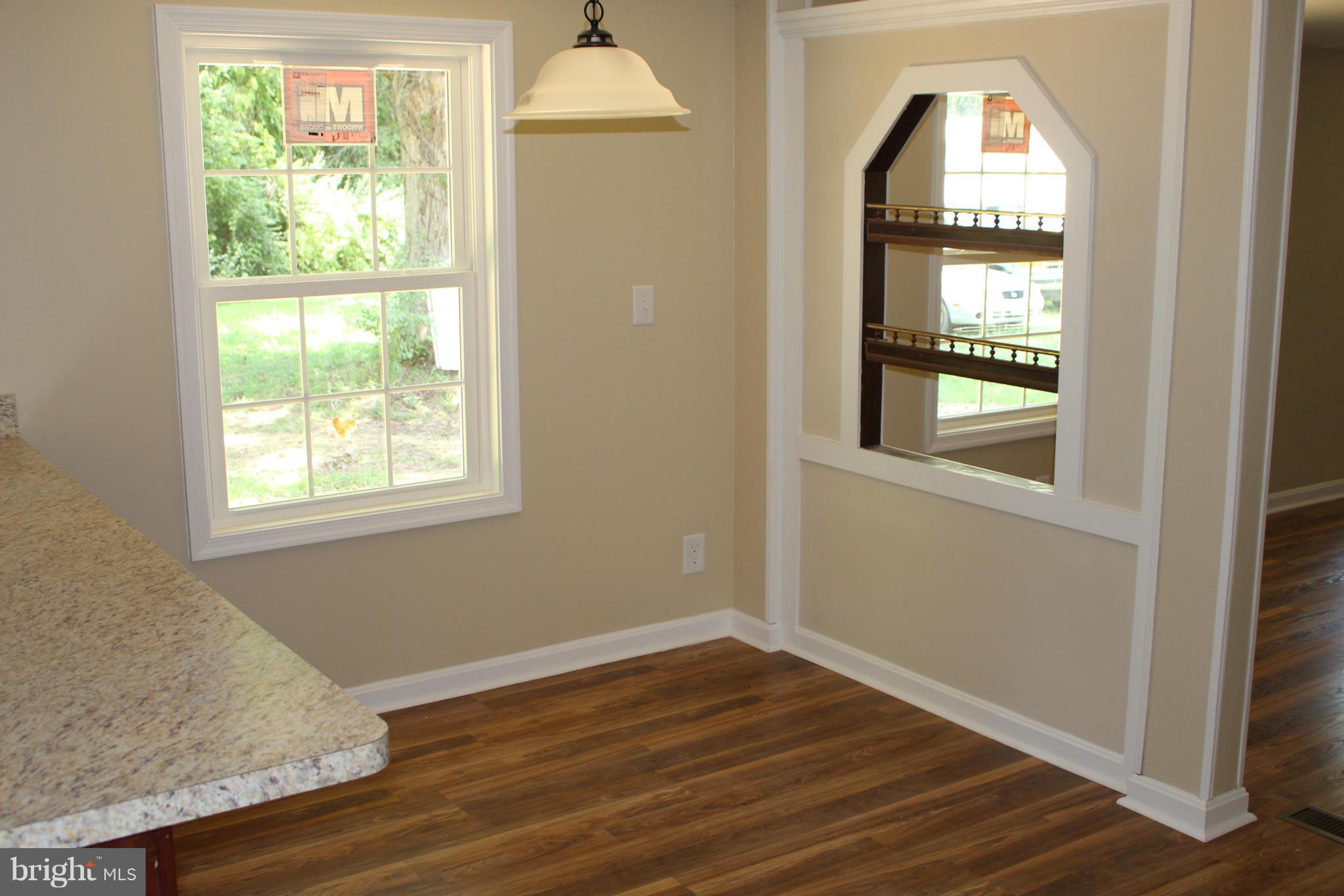 5812 Towles Mill Road Partlow, VA 22534 - Photo 3 of 8 Interior (General)