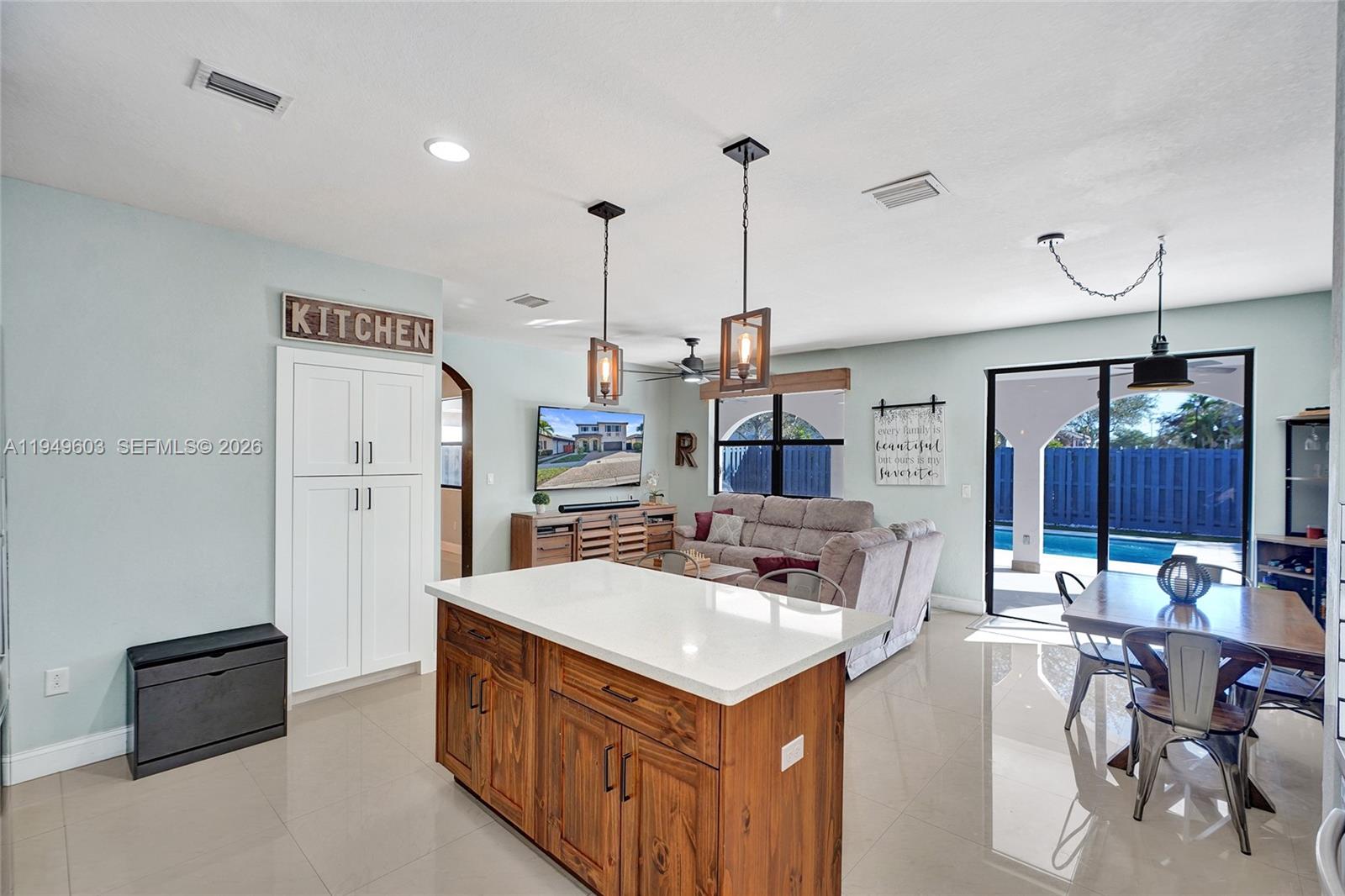 11581 Southwest 151st Place Miami, FL 33196 - Photo 13 of 28