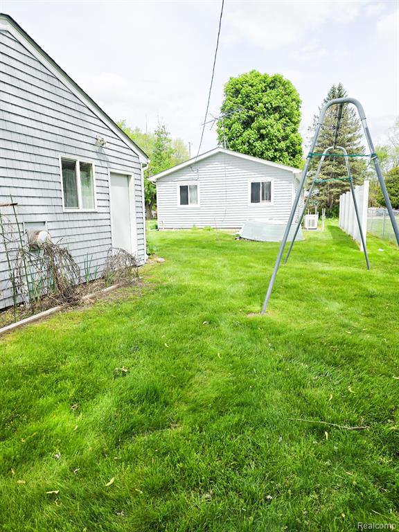 12929 Matthews Street Carleton, MI 48117 - Photo 50 of 64