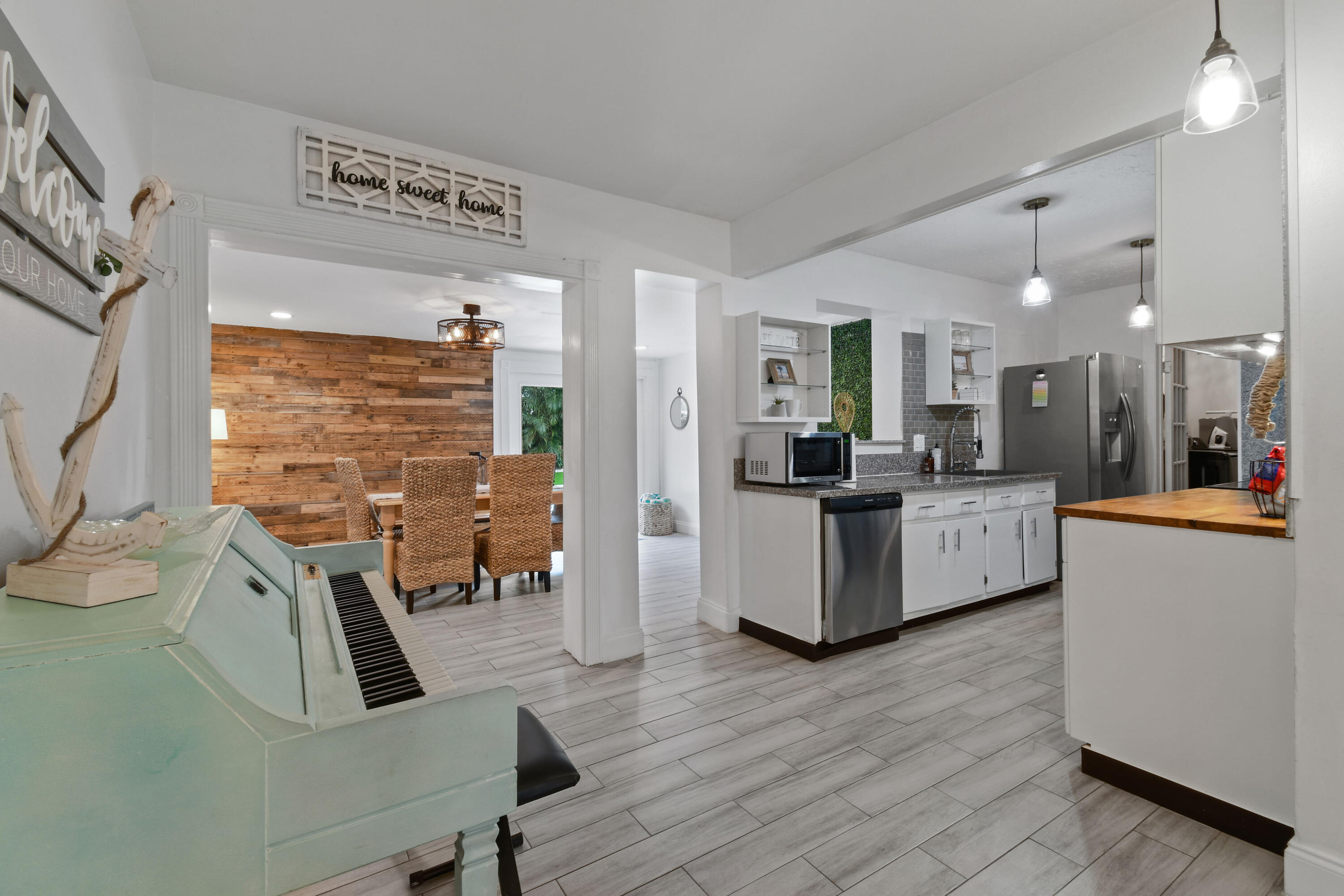 973 Laurel Road North Palm Beach, FL 33408 - Photo 13 of 57 973LaurelRd(11)