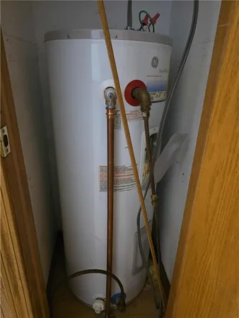 $259,900 | 15518 East 850th Road, Mound City, KS 66056