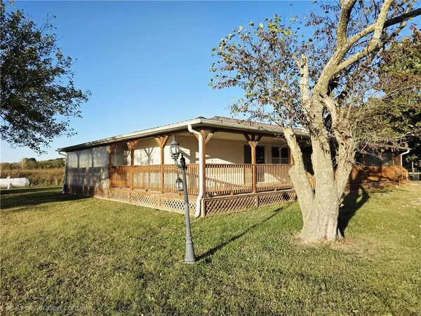 $259,900 | 15518 East 850th Road, Mound City, KS 66056
