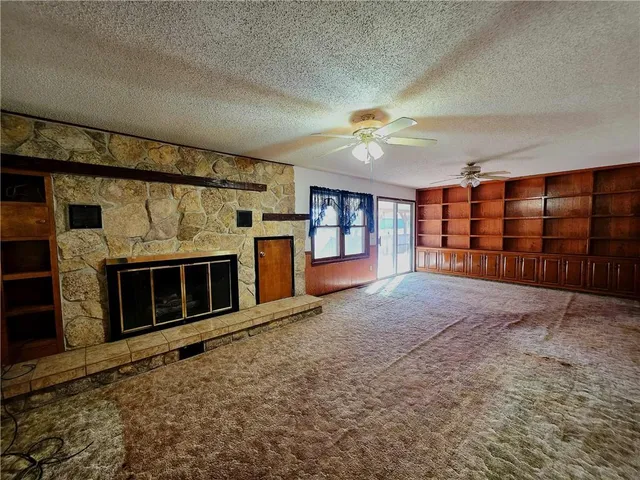 $259,900 | 15518 East 850th Road, Mound City, KS 66056