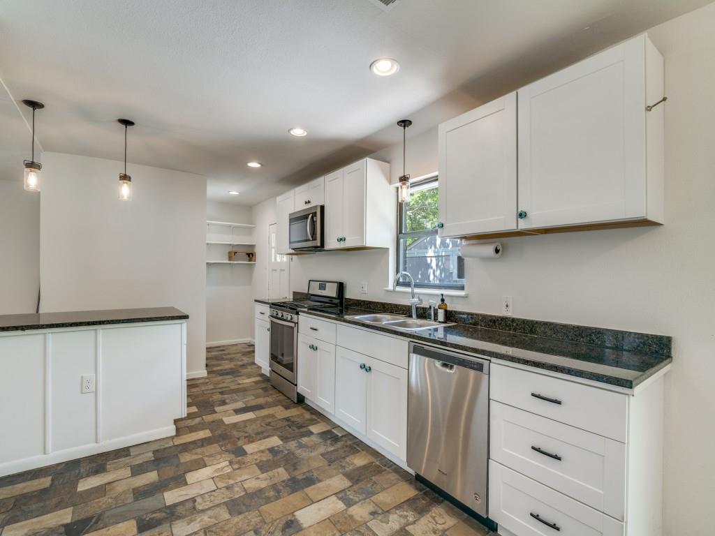 2315 Inadale Avenue Dallas, TX 75228 - Photo 14 of 36