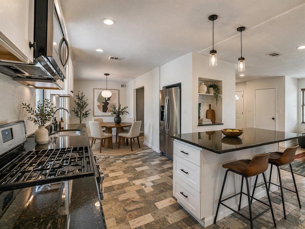 2315 Inadale Avenue Dallas, TX 75228 - Photo 16 of 36 Virtually staged - slight variations may occur