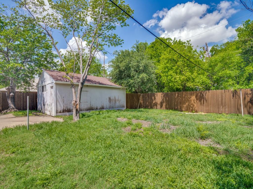 2315 Inadale Avenue Dallas, TX 75228 - Photo 31 of 36