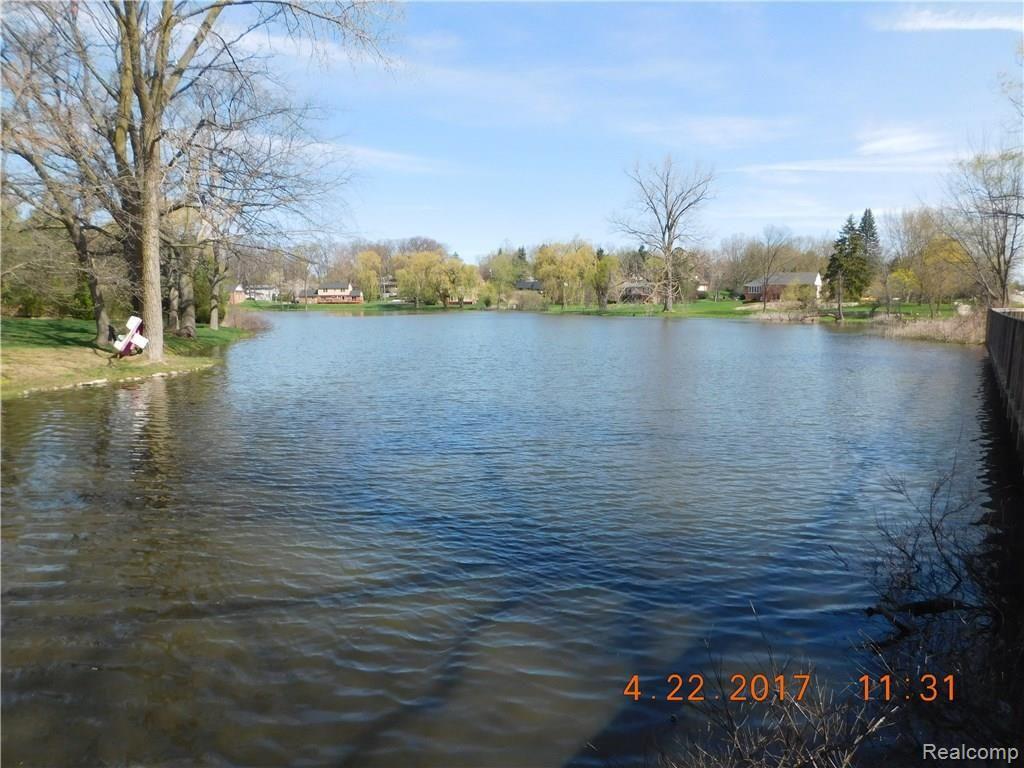4290 Wendell Road West Bloomfield, MI 48323 - Photo 19 of 50