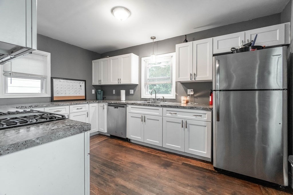 85 Cedar Street Springfield, MA 01105 - Photo 7 of 14