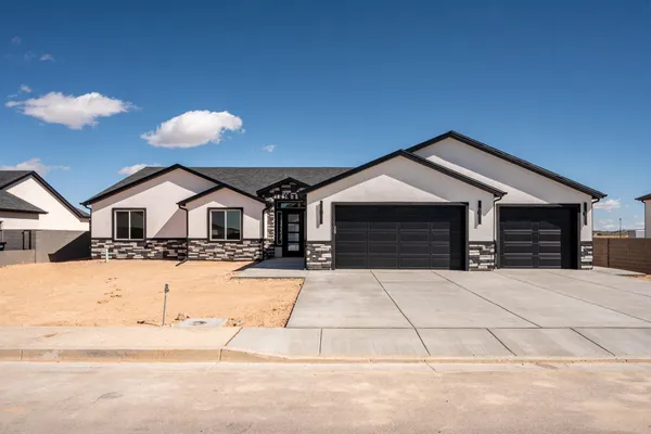 $649,900 | 3868 West 925 North Street, Cedar City, UT 84721