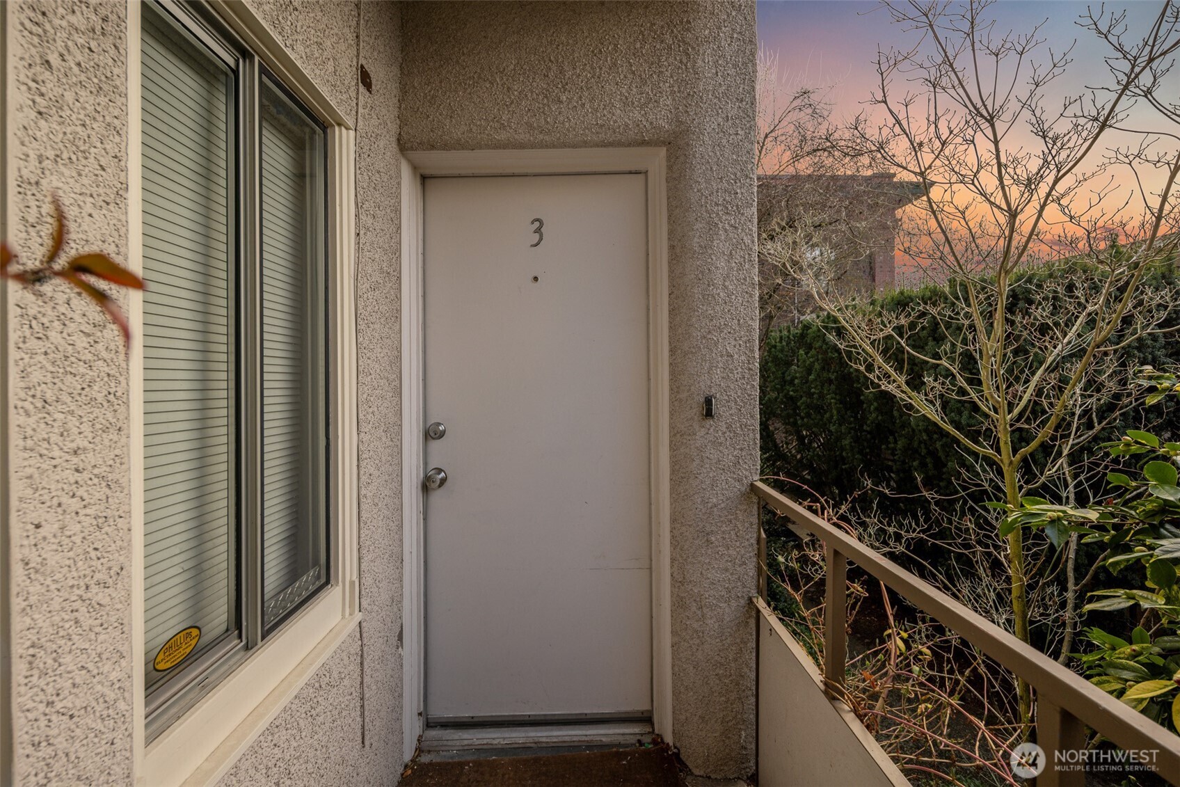 630 13th Avenue East, Unit 3 Seattle, WA 98102 - Photo 18 of 22 a view of a balcony