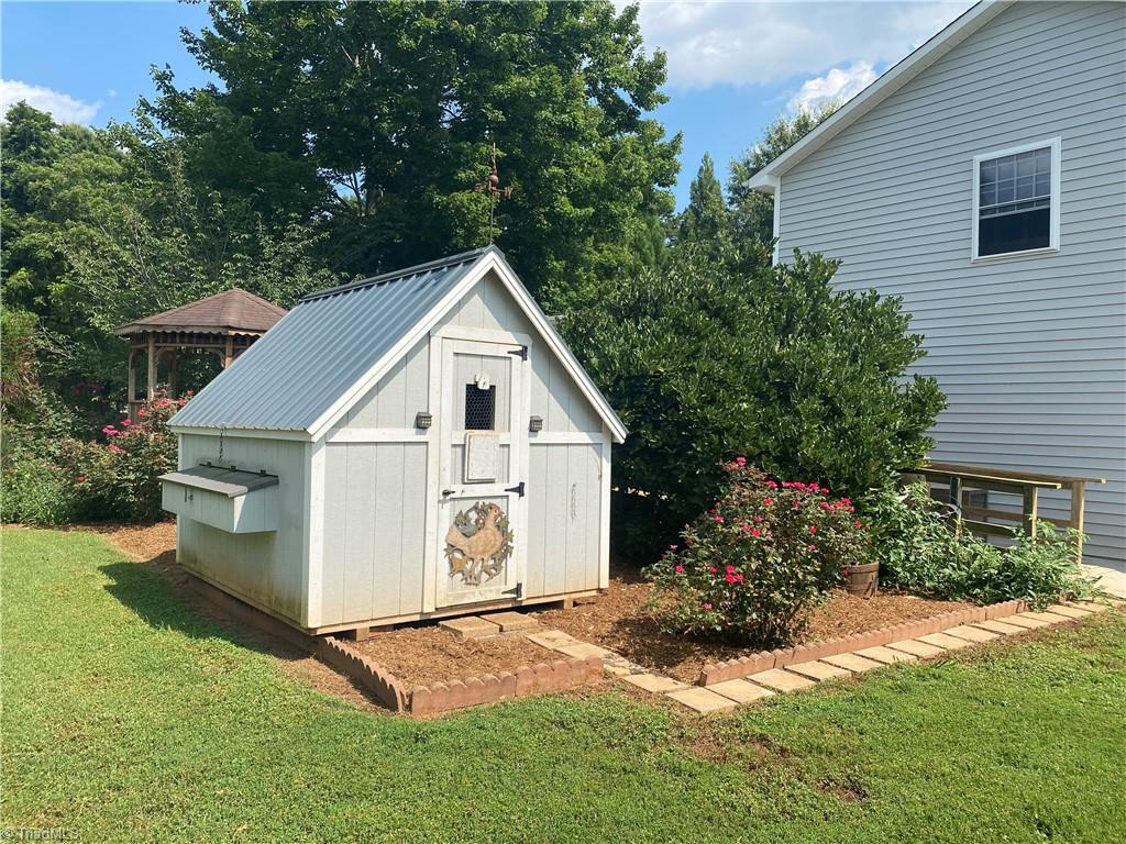 7075 Marshall Road Lewisville, NC 27023 - Photo 10 of 12 Gallery Image 10
