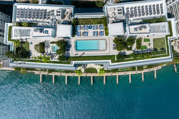 $9,950 | 9221 East Bay Harbor Drive, Unit 412, Bay Harbor Islands, FL 33154