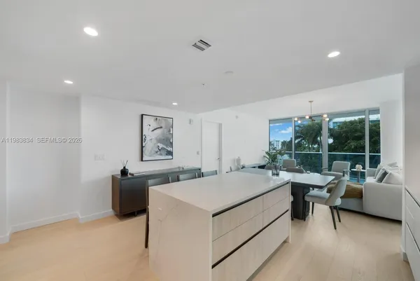 $9,950 | 9221 East Bay Harbor Drive, Unit 412, Bay Harbor Islands, FL 33154