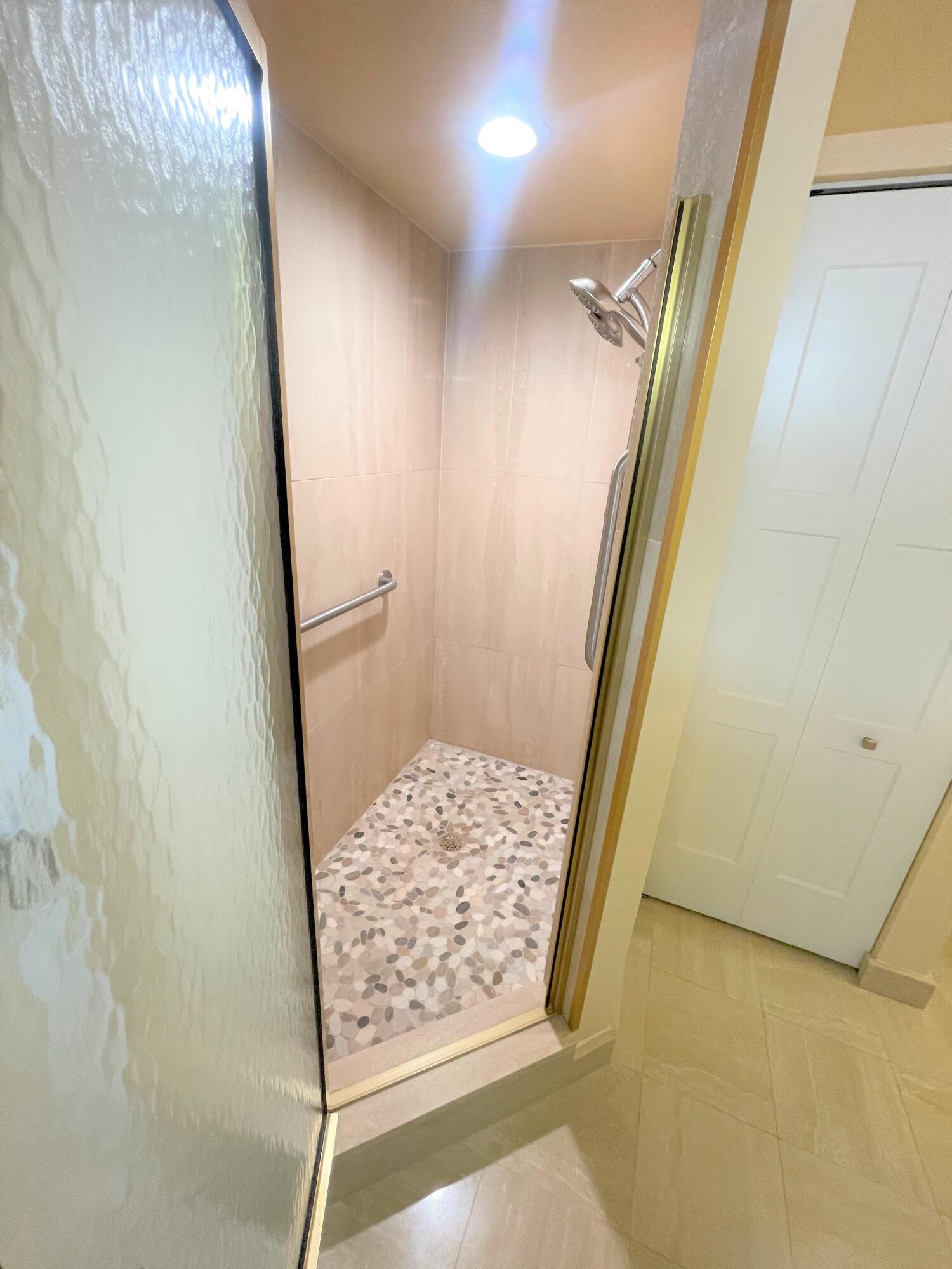 4101 North Ocean Boulevard, Unit 308 Boca Raton, FL 33431 - Photo 21 of 43 Master Bathroom..