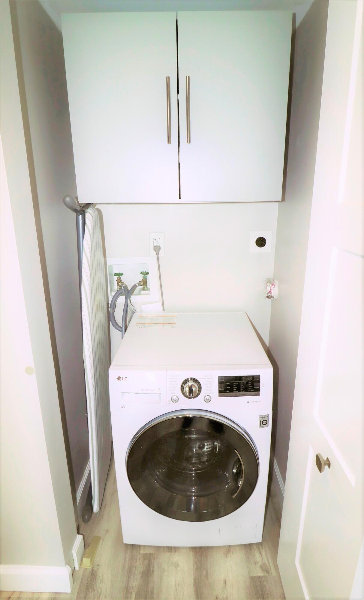 4101 North Ocean Boulevard, Unit 308 Boca Raton, FL 33431 - Photo 29 of 43 Dishwasher and dryer