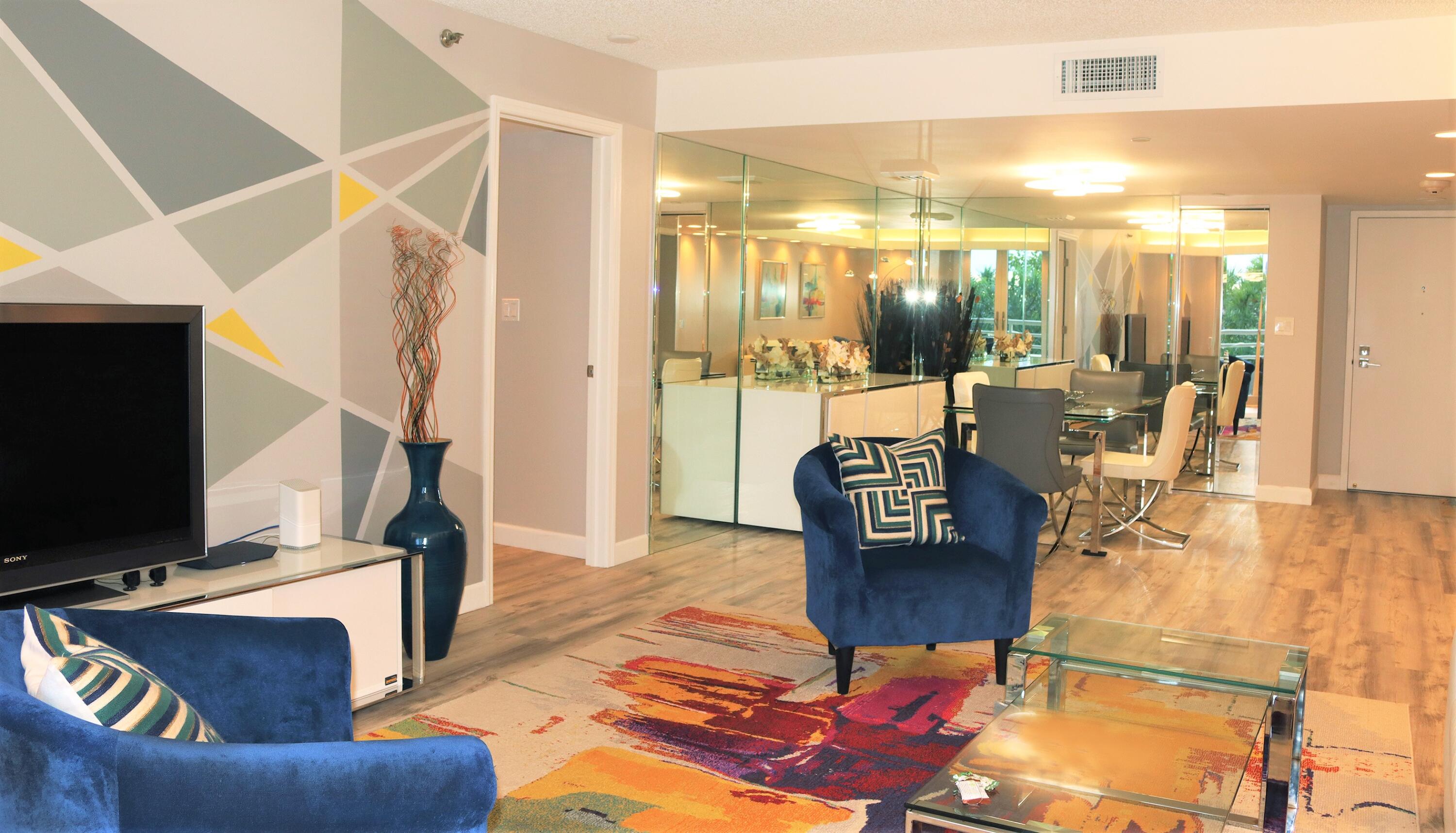 4101 North Ocean Boulevard, Unit 308 Boca Raton, FL 33431 - Photo 31 of 43 Living Room towards entrance