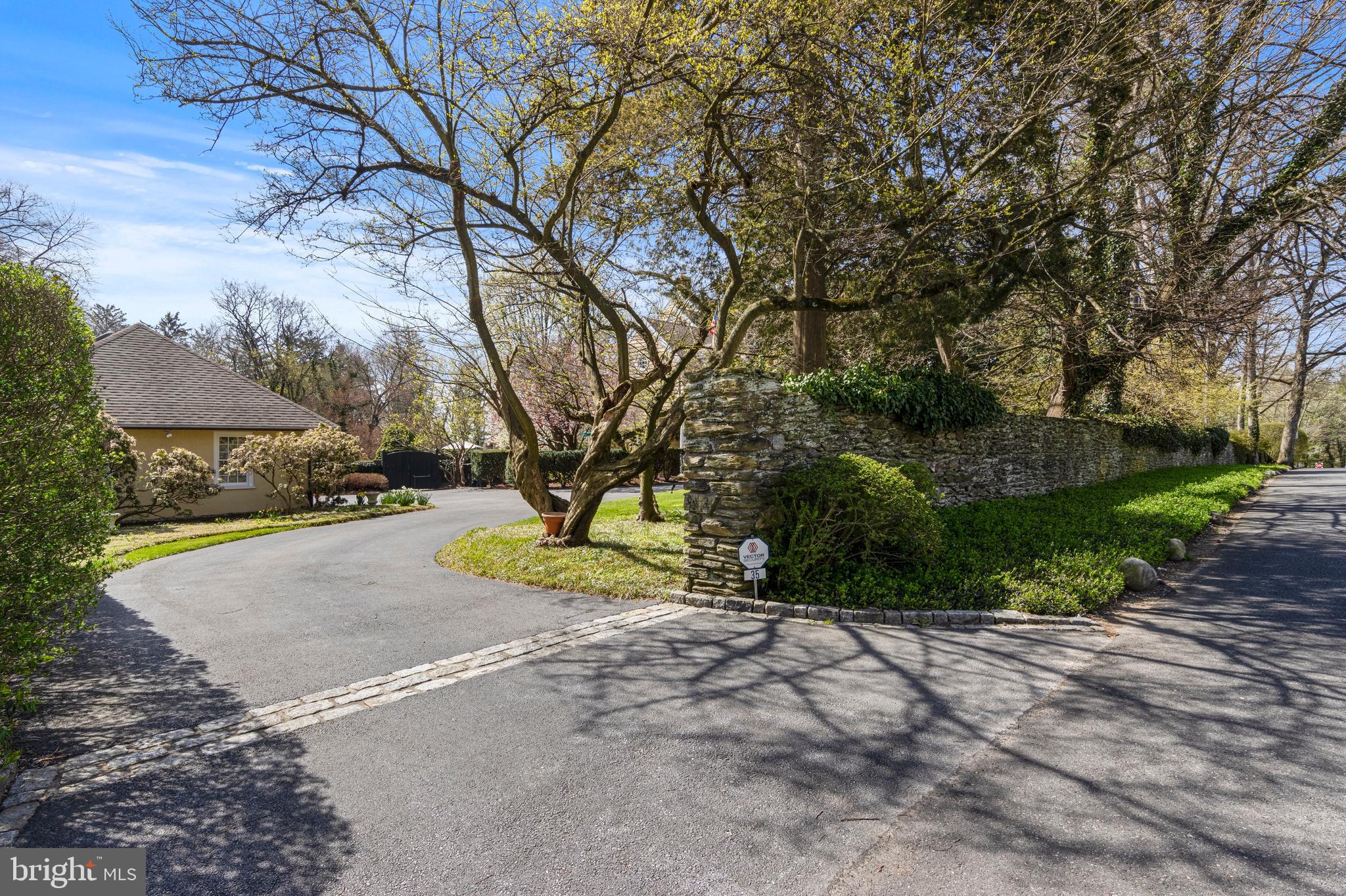 35 Deepdale Road Wayne, PA 19087 - Photo 17 of 119