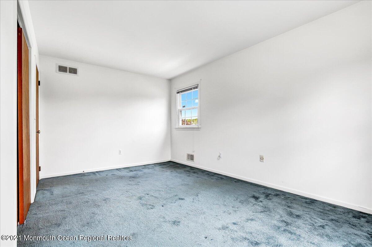 57 Newtons Corner Road Howell, NJ 07731 - Photo 18 of 32 22-57NewtonsCorner_0022 - Copy