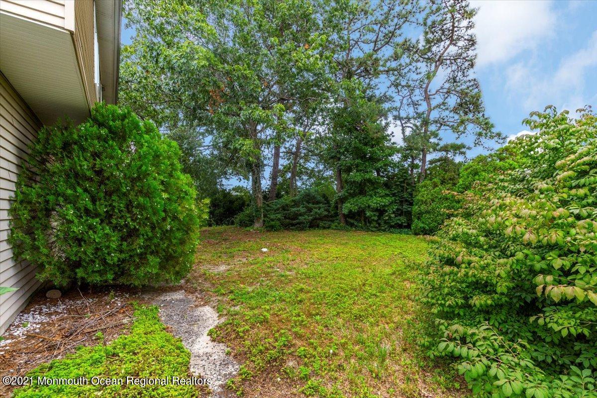 57 Newtons Corner Road Howell, NJ 07731 - Photo 29 of 32 32-57NewtonsCorner_0032