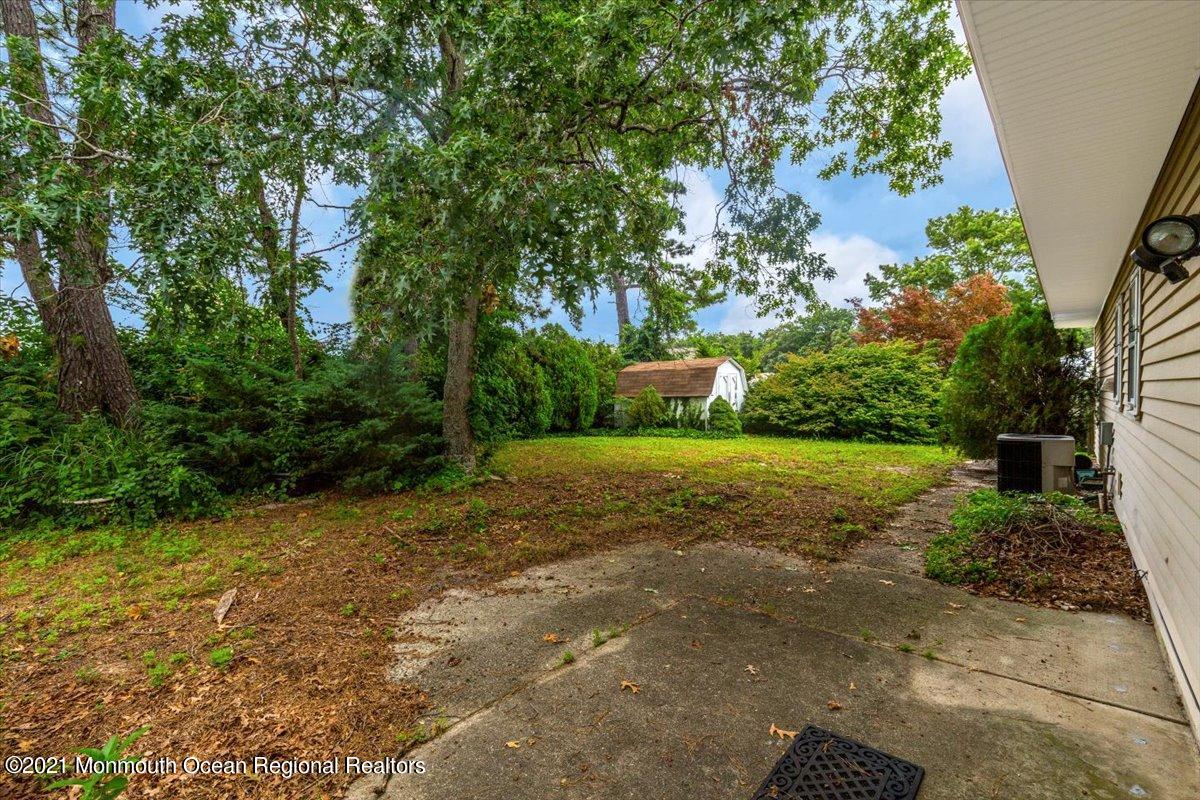 57 Newtons Corner Road Howell, NJ 07731 - Photo 31 of 32 34-57NewtonsCorner_0034