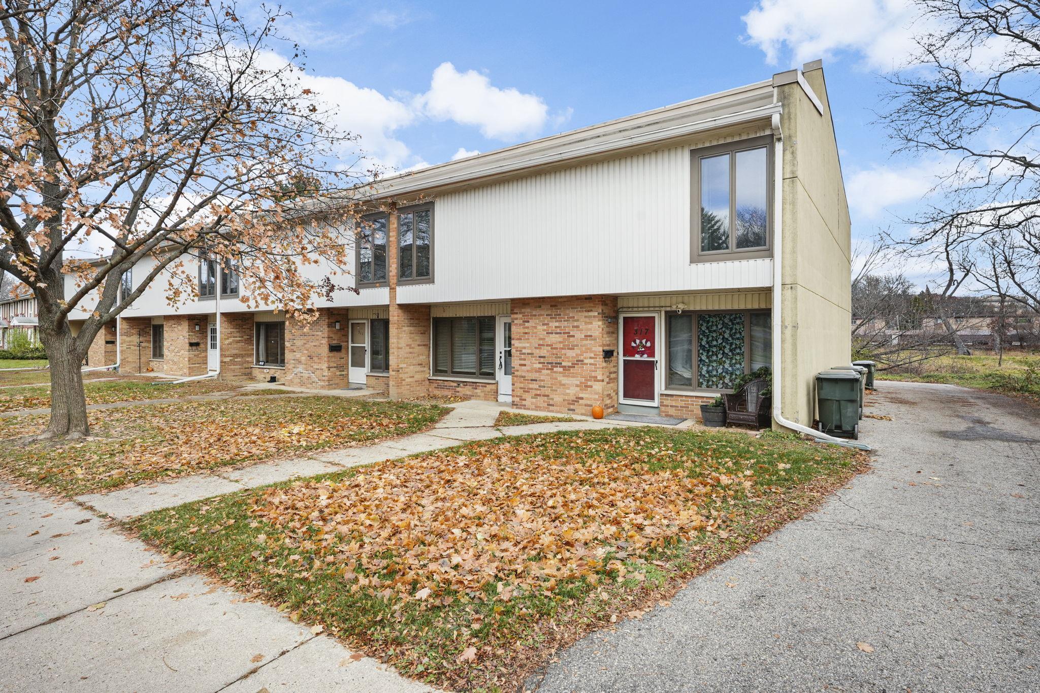 315 Nautilus Drive Madison, WI 53705 - Photo 2 of 45