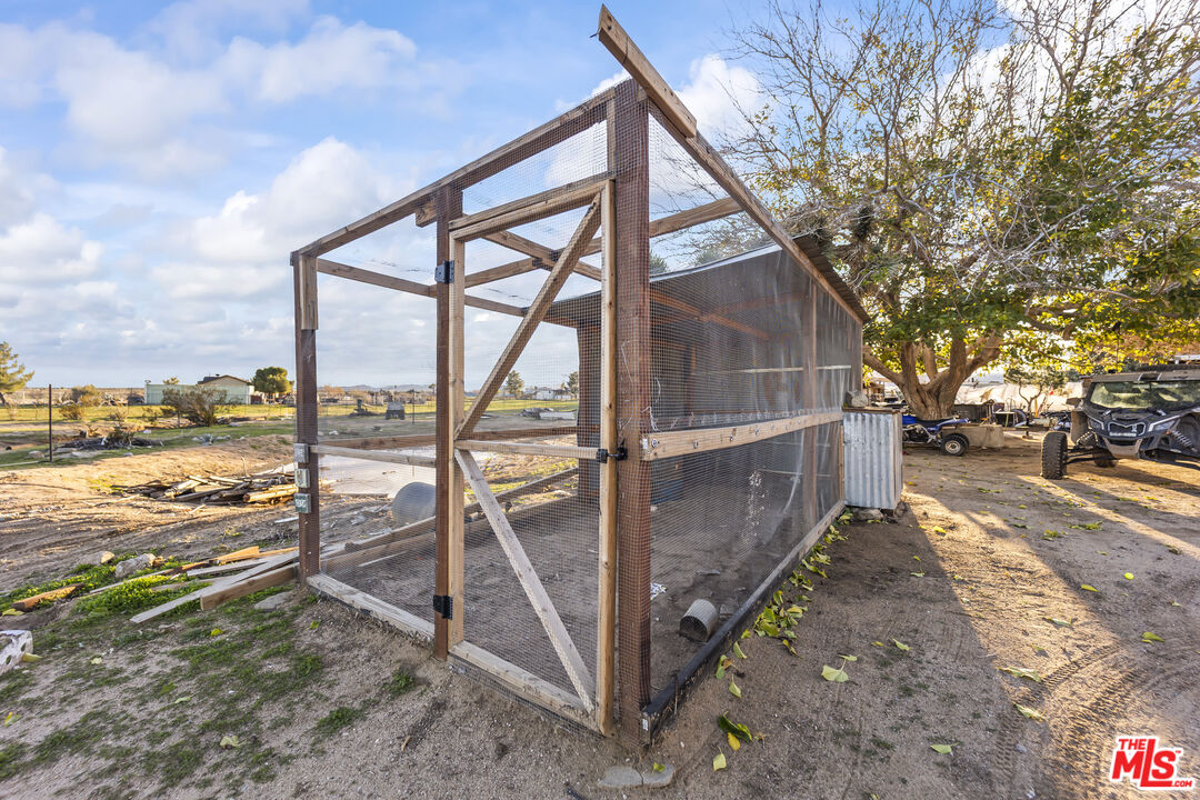 6677 Maricopa Road Phelan, CA 92371 - Photo 35 of 38