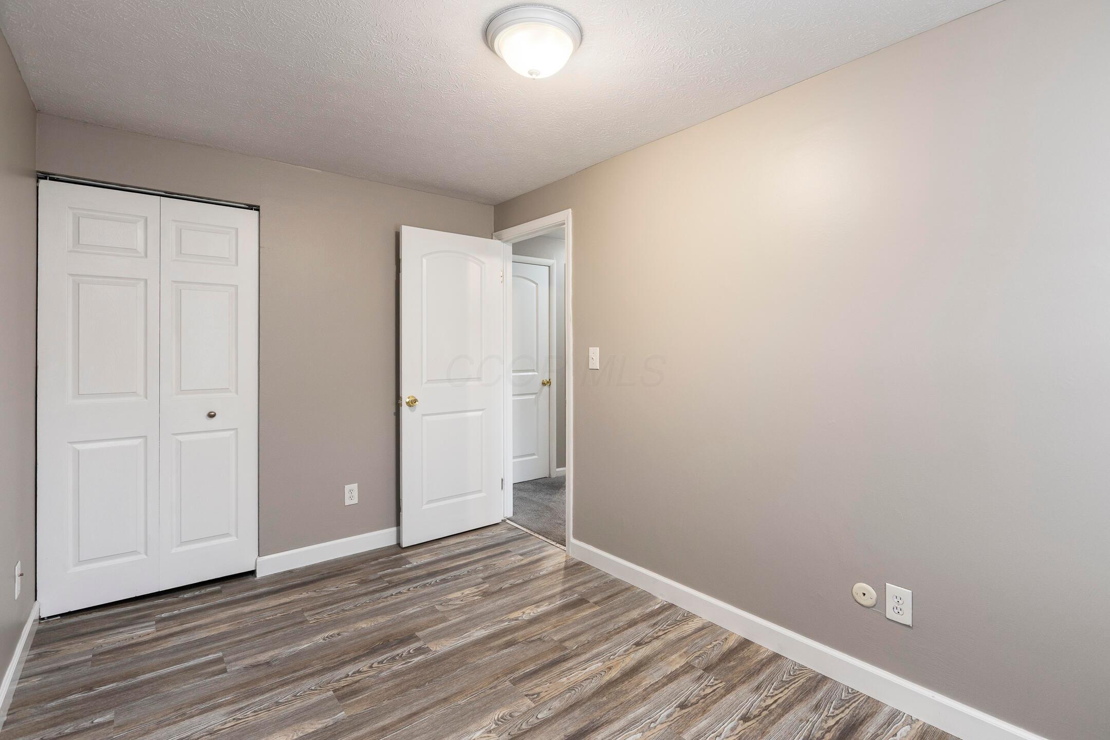 5910 Cairo Road Westerville, OH 43081 - Photo 19 of 44 5910 Cairo Road, Westerville-019