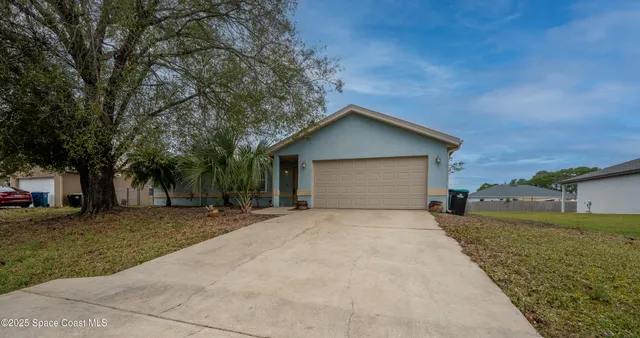 $2,000 | 2390 Queens Street Southeast, Palm Bay, FL 32909