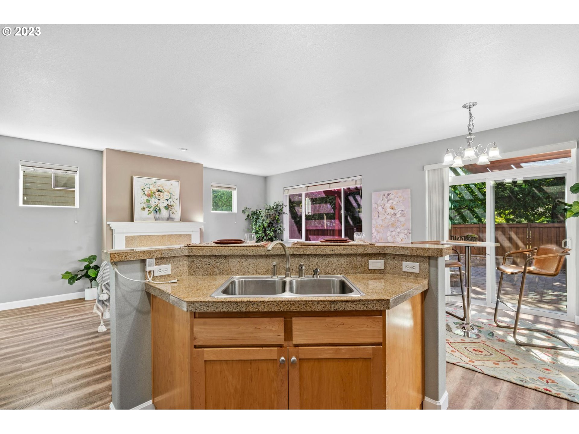 30538 Southwest Ruth Street Wilsonville, OR 97070 - Photo 14 of 42 Gallery Image 14