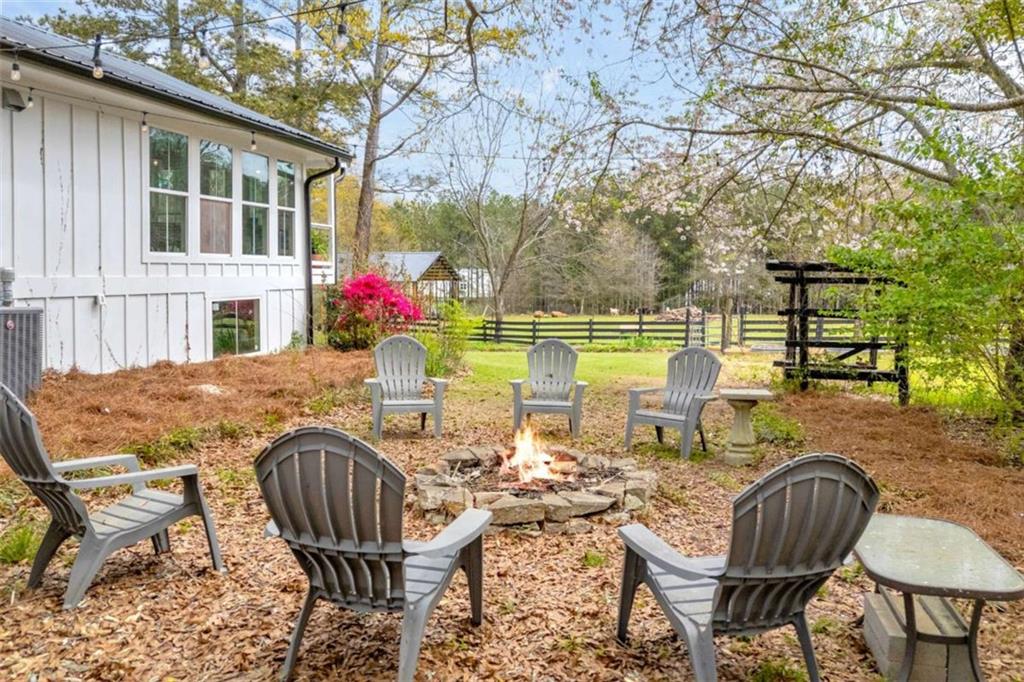 2651 Ho Hum Hollow Road Monroe, GA 30655 - Photo 16 of 87