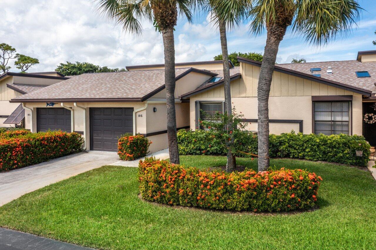 9 Ridge Pointe Drive, Unit E Boynton Beach, FL 33435 - Photo 27 of 36 027-9RidgePointeDrive-BoyntonBeach-FL-33