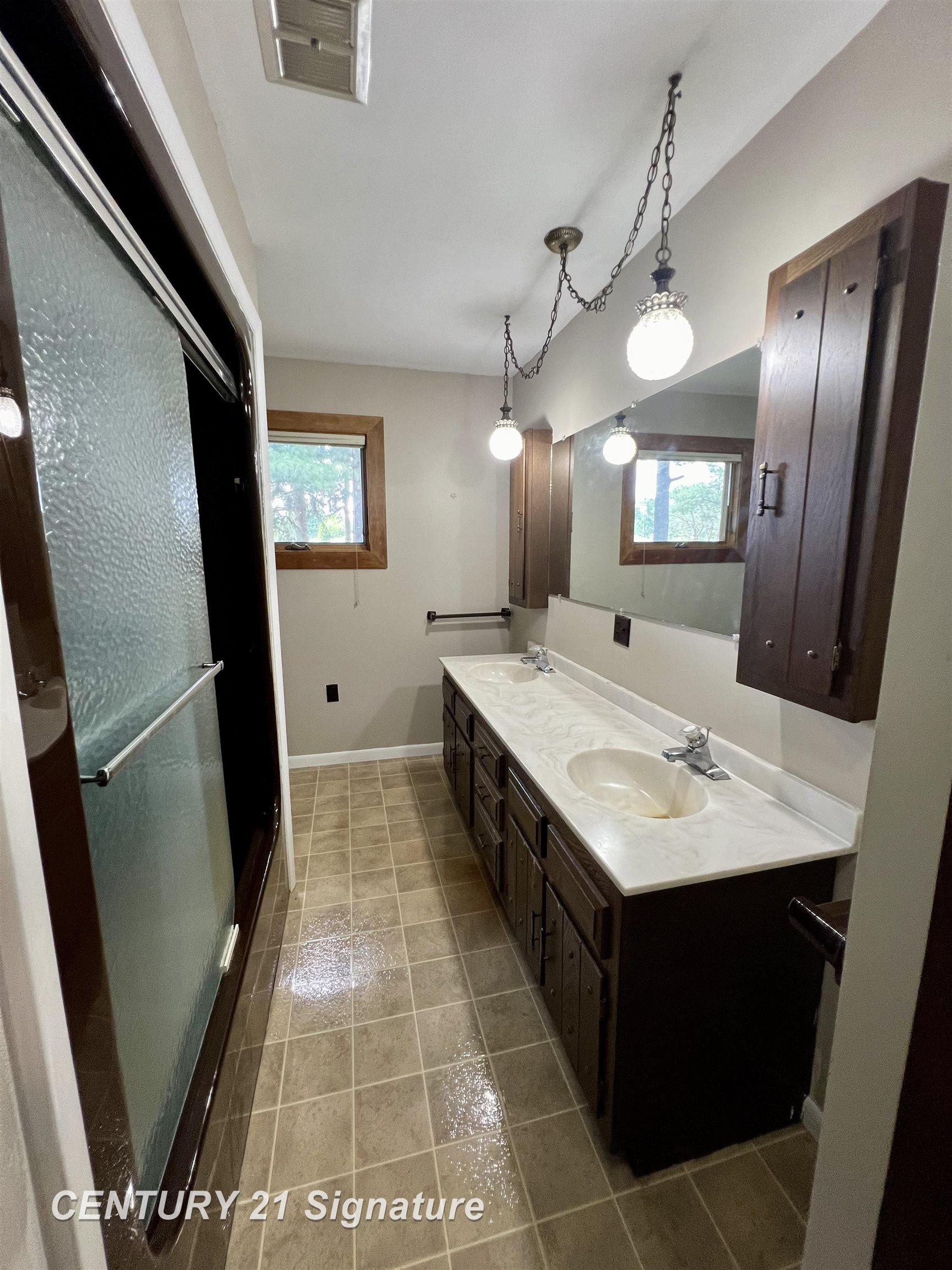 2134 Tittabawassee Road Hemlock, MI 48626 - Photo 9 of 30