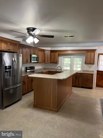 $3,300 | 10521 Brenda Avenue, Ijamsville, MD 21754