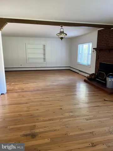 $3,300 | 10521 Brenda Avenue, Ijamsville, MD 21754