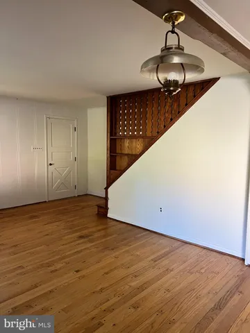 $3,300 | 10521 Brenda Avenue, Ijamsville, MD 21754