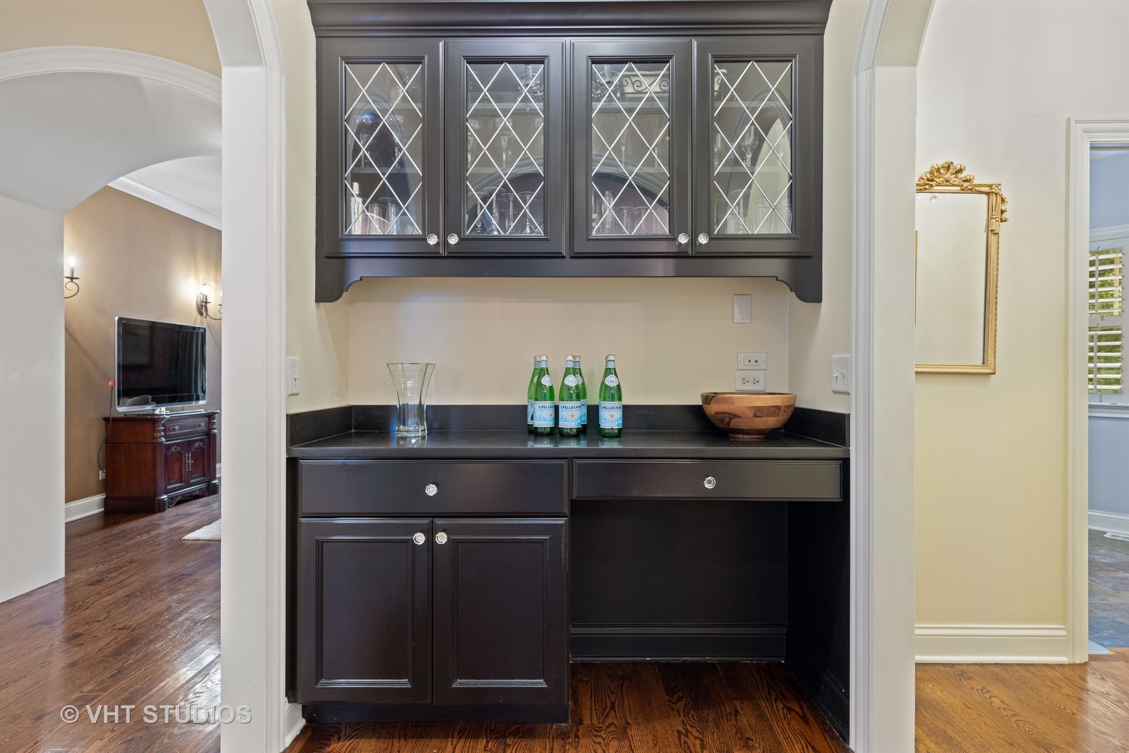 606 Riford Road Glen Ellyn, IL 60137 - Photo 11 of 32