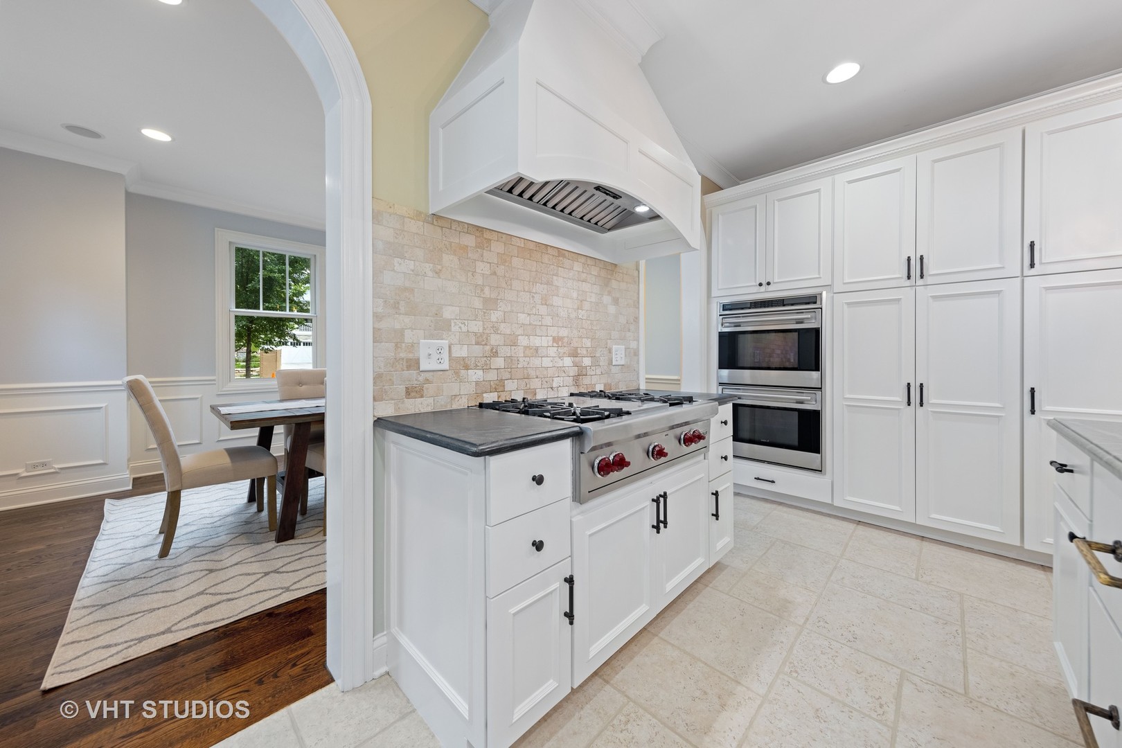 606 Riford Road Glen Ellyn, IL 60137 - Photo 6 of 32