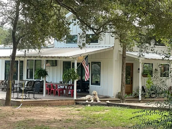 $995,000 | 4046 Kurtz Road, Sealy, TX 77474