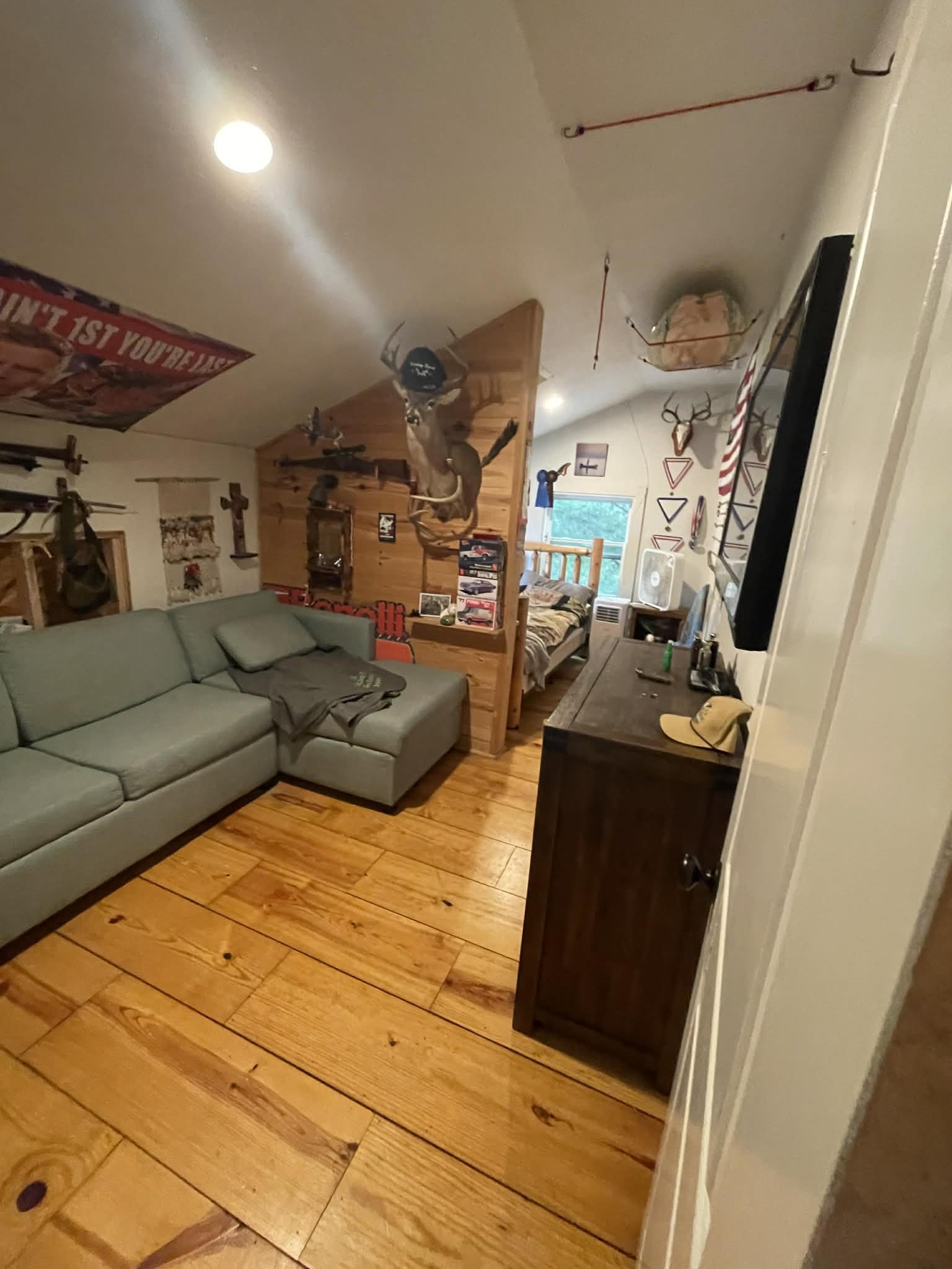 4046 Kurtz Road Sealy, TX 77474 - Photo 13 of 27 Upstairs bedroom