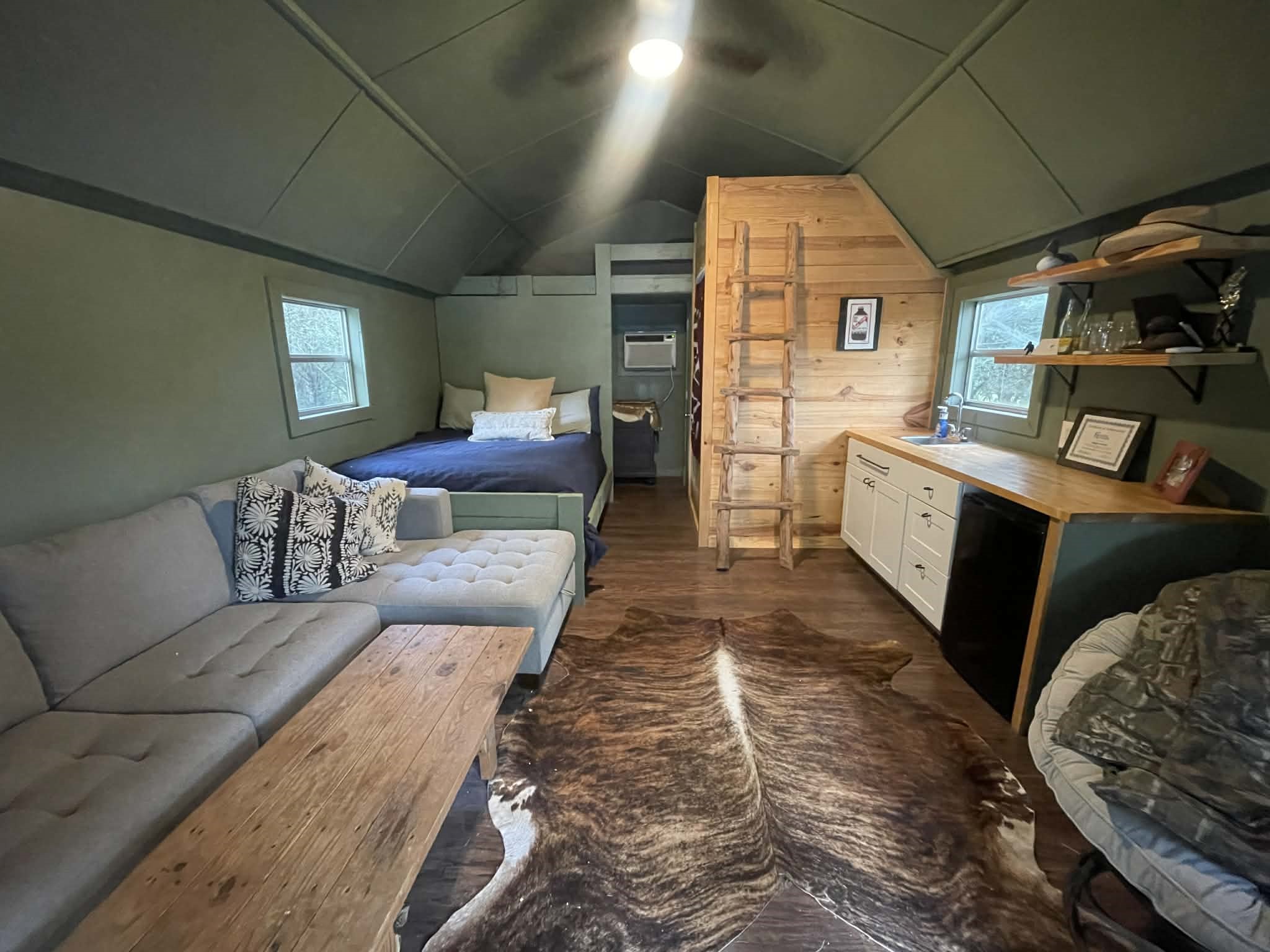 4046 Kurtz Road Sealy, TX 77474 - Photo 20 of 27 Cabin in the woods