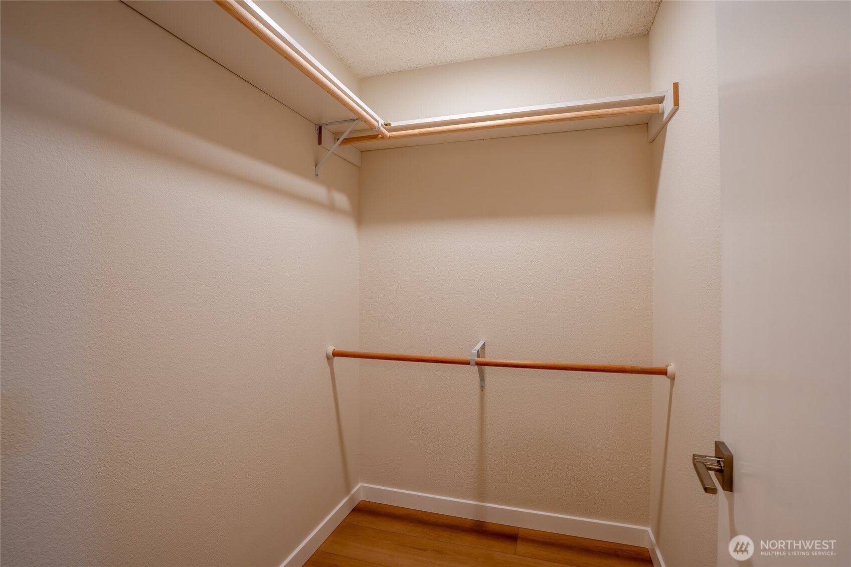 1372 Bel Air Road, Unit 2 Tacoma, WA 98406 - Photo 29 of 40 Gallery Image 29