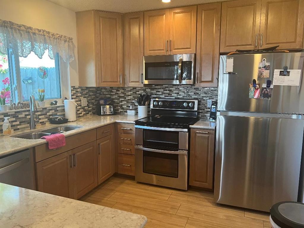 2009 San Sebastian Way South Clearwater, FL 33763 - Photo 13 of 60