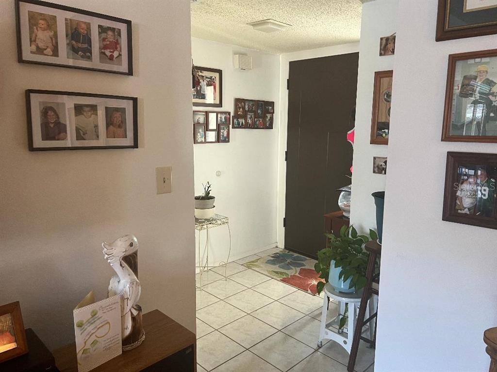 2009 San Sebastian Way South Clearwater, FL 33763 - Photo 6 of 60