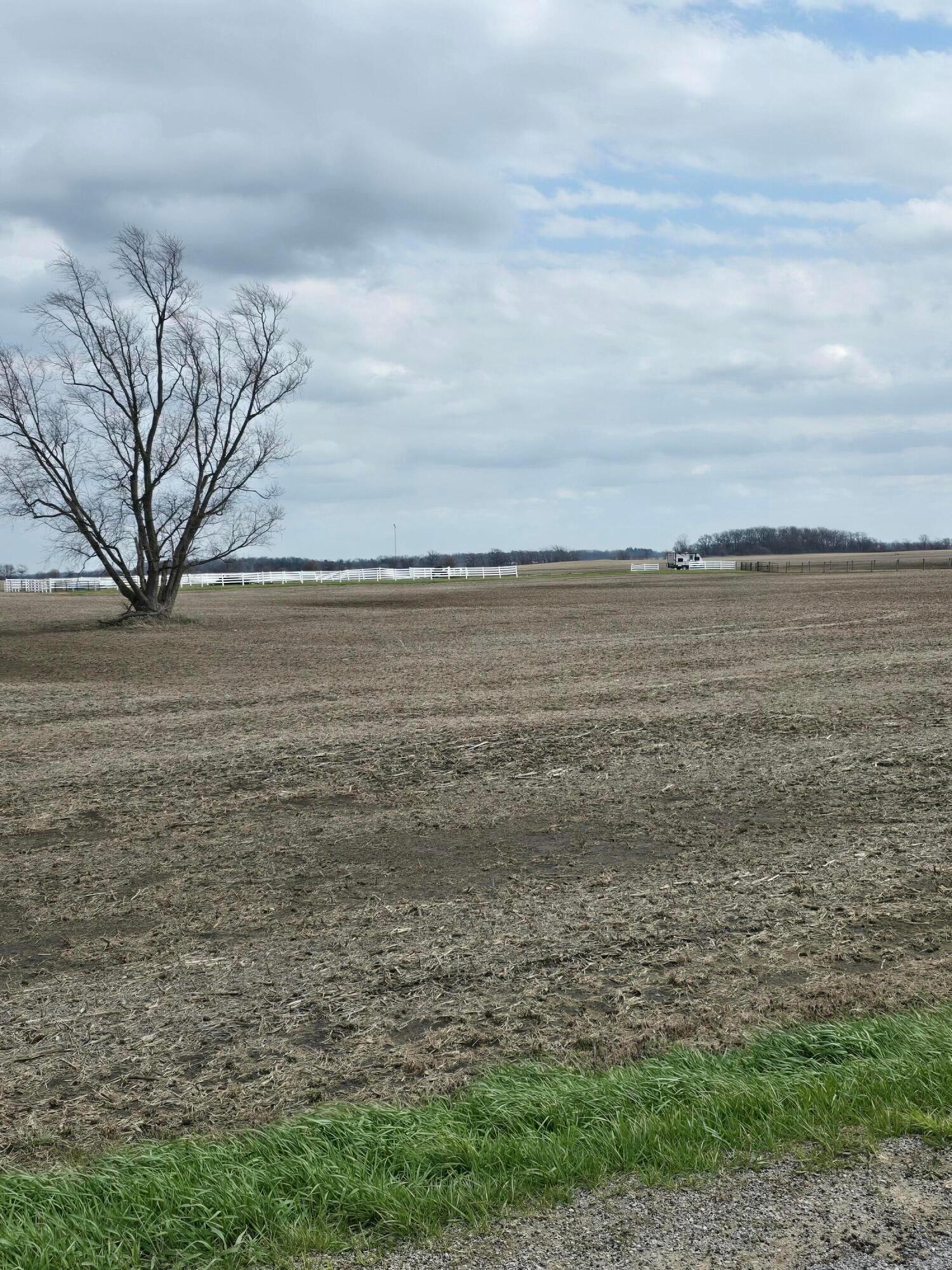 0 Neil East Road East London, OH 43140 - Photo 13 of 16 Roadway view