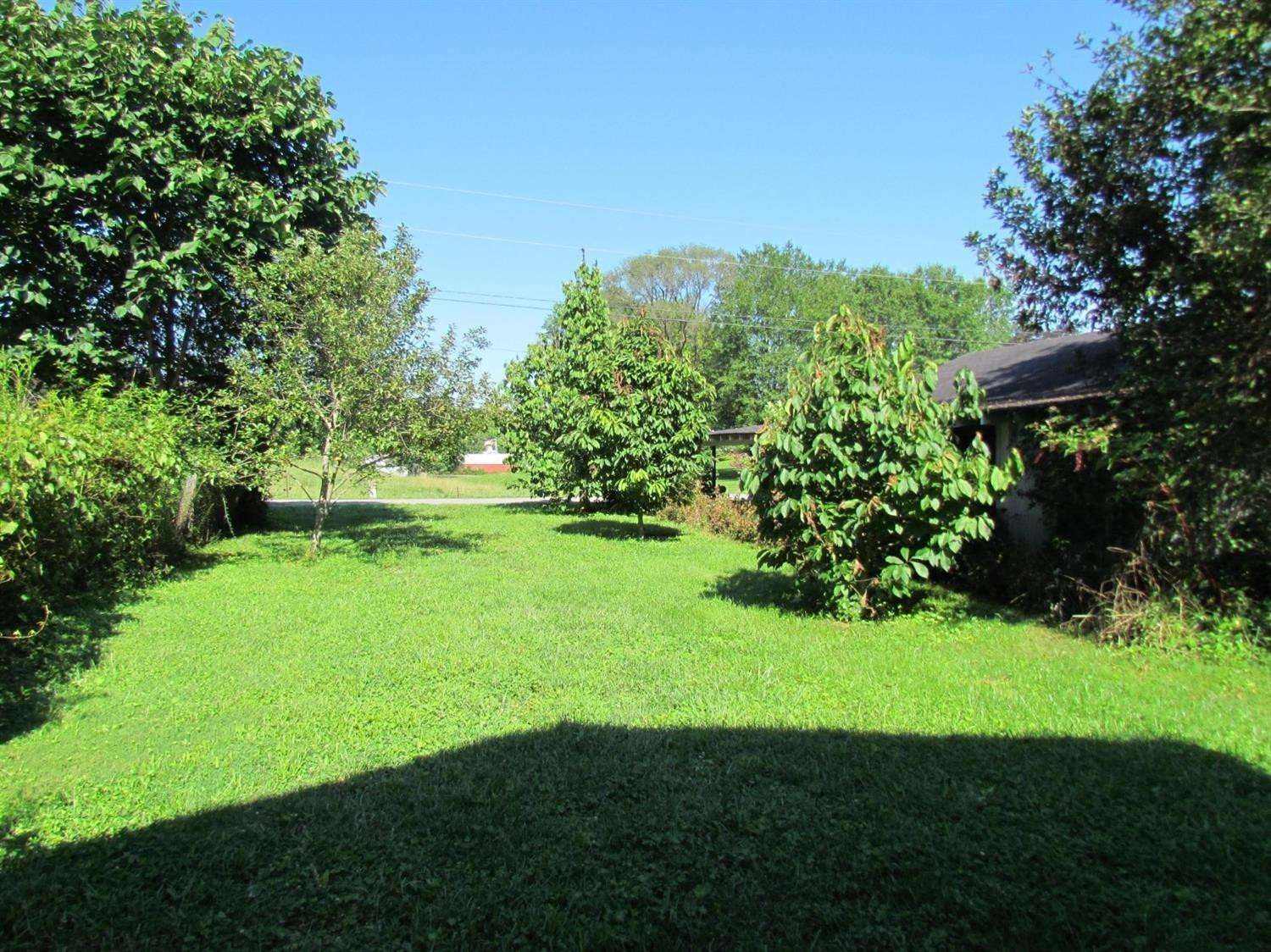19 Jack Jones Road Corbin, KY 40701 - Photo 14 of 21 Private Driveway to Barn/Apartment