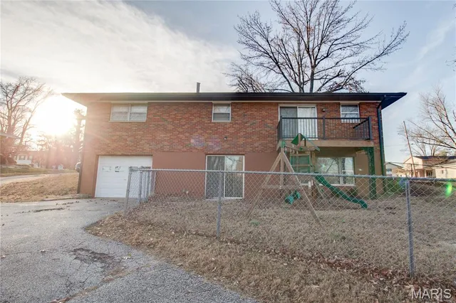 $246,000 | 2 Chapel Court, Collinsville, IL 62234